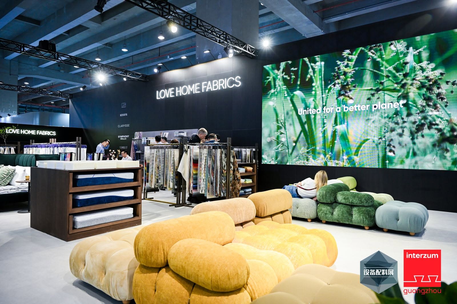 Ambiente tecnológico na CIFM / Interzum Guangzhou